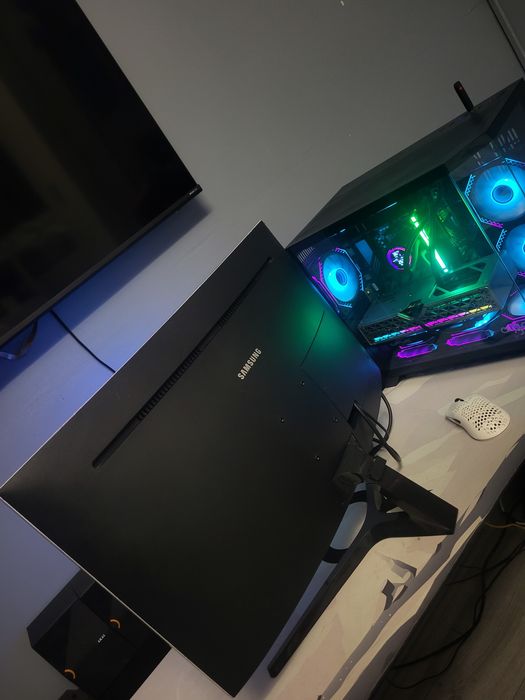 Monitor Samsung QWHD 144hz