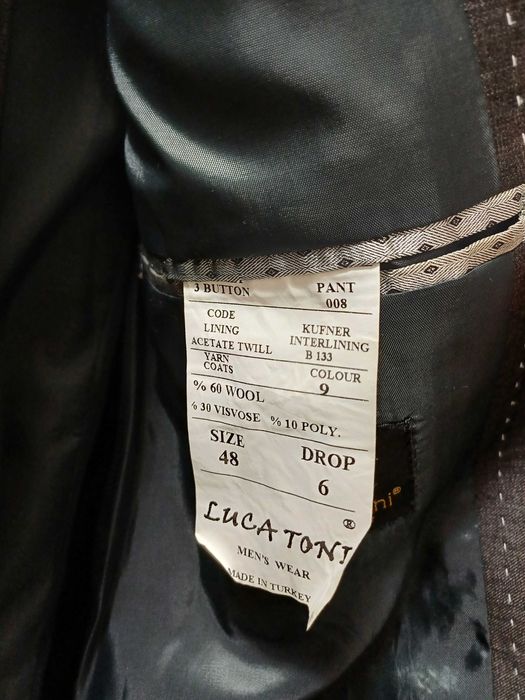 Продам мужской костюм