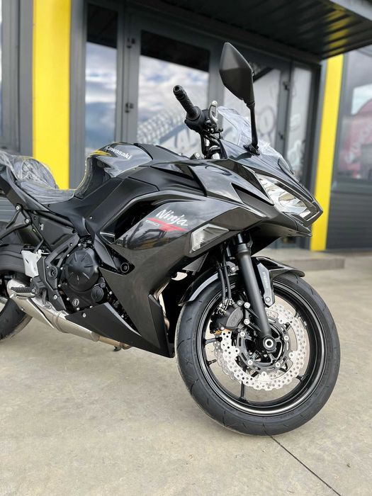 Kawasaki Ninja 650 BK1 2026