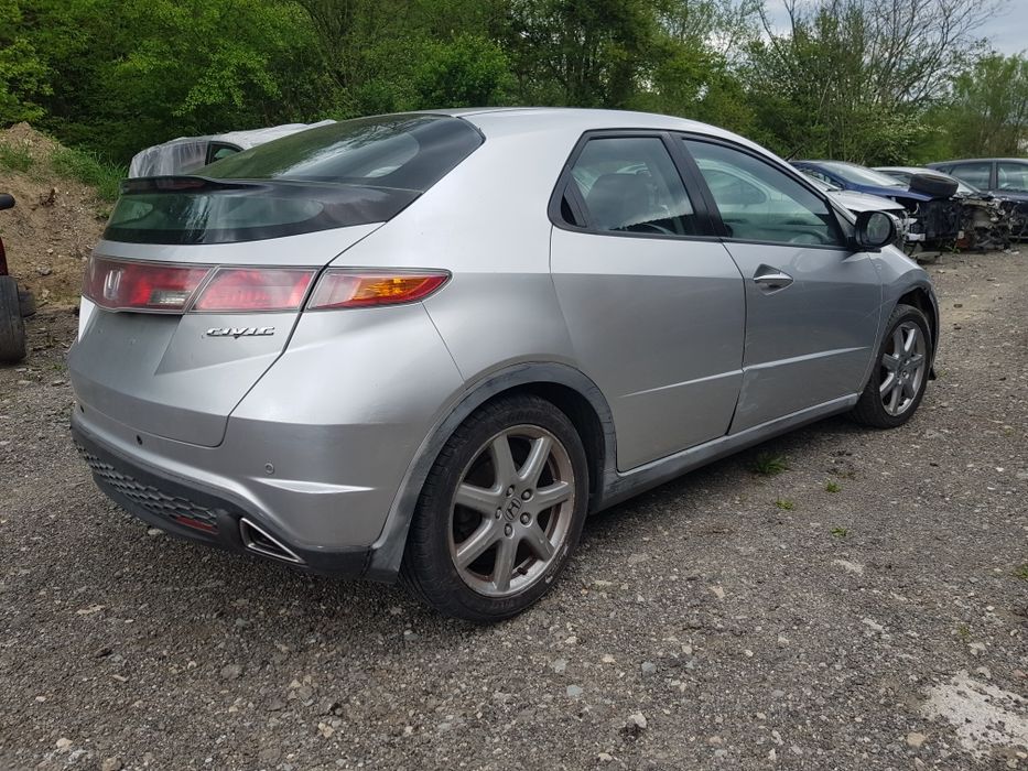 На части! Honda Civic VIII 2.2 D 140 HP Хонда Сивик 8 2.2 дизел