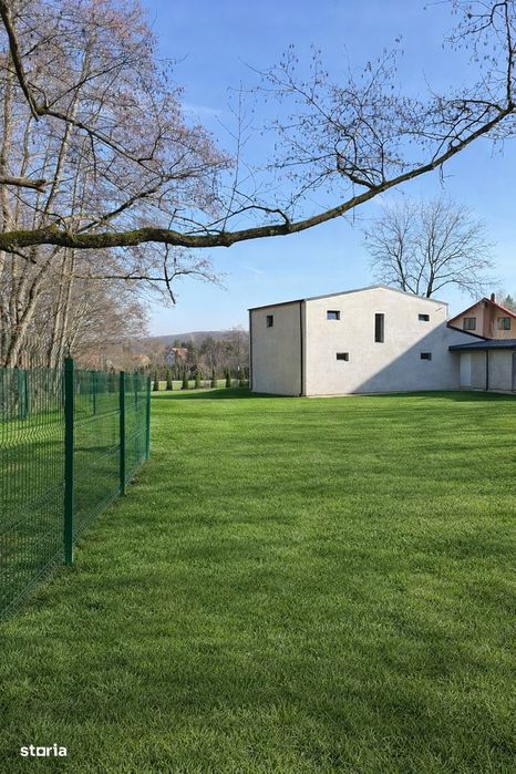 Casa individuala in Tocile, langa padure, zona exclusivista