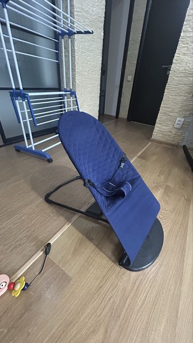 Шезлонг детский с музыкой