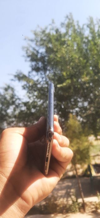 Iphone xs 128gb sotiladi aybi bor