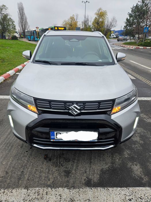 Suzuki vitara 2024 luxus 3600km 2wd