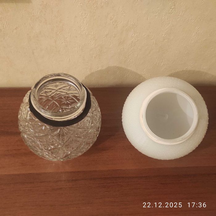 Плафони кръгли на винт евтино