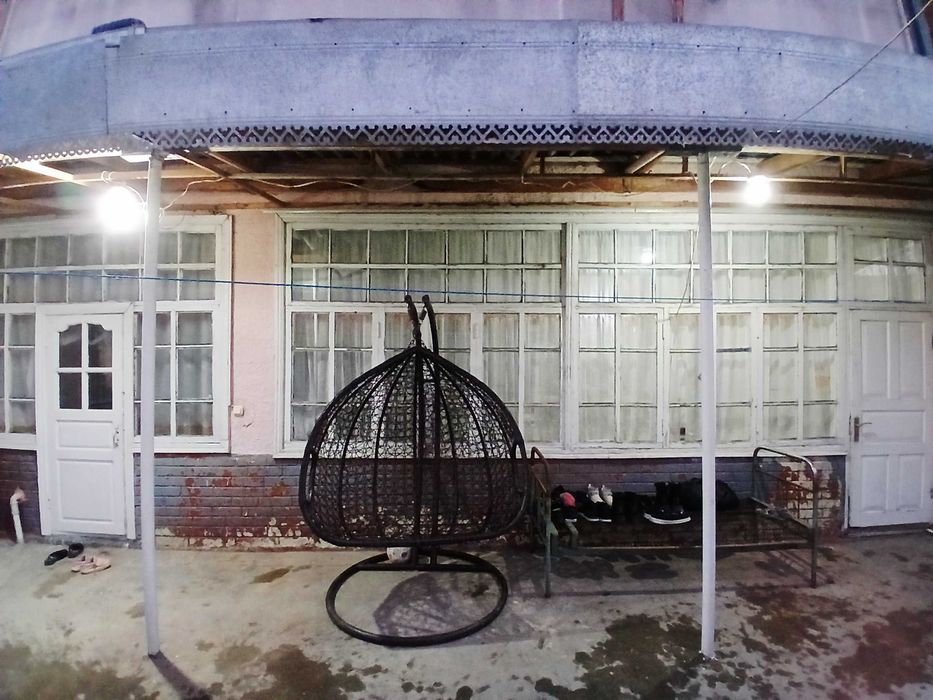 Kvartira dom srochno sotiladi! Kitob