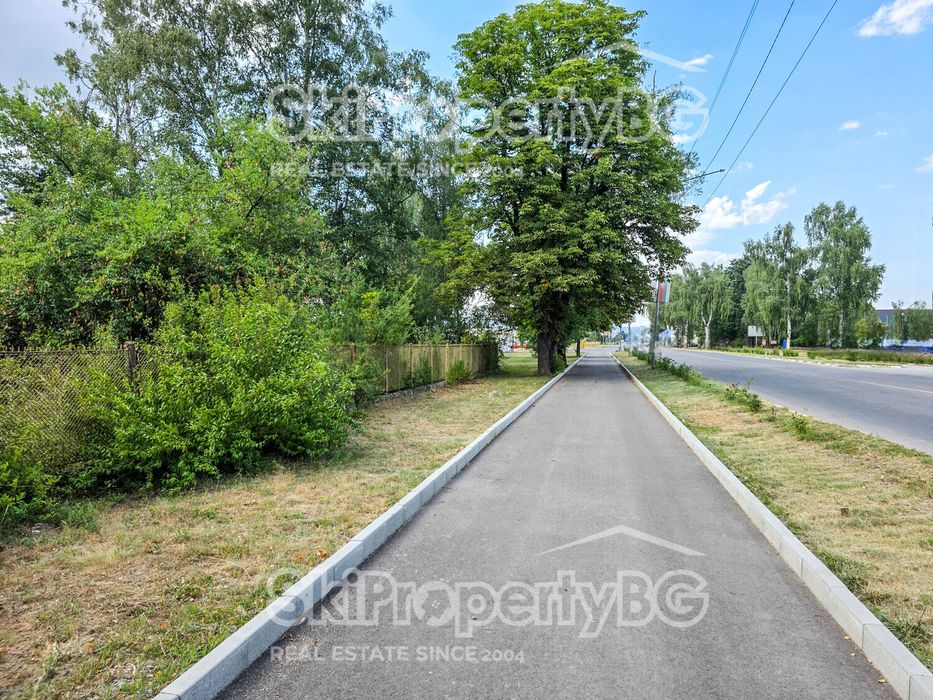 Бизнес парцел с ключова локация в Самоков!