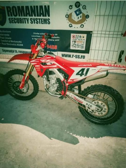Honda crf250r 2023  70cp model HRC făcut de curse