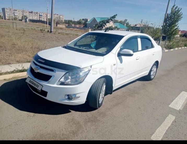 Машина шефролет 2022 года