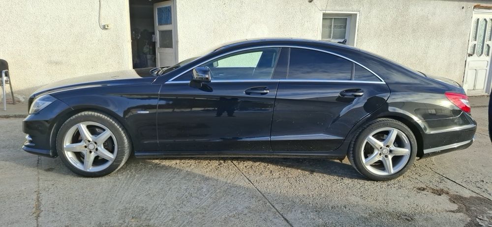 Vand mercedes cls 350.