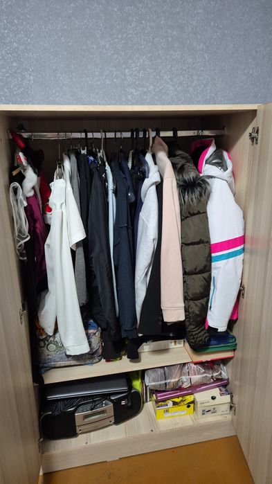 Продаю      шкаф