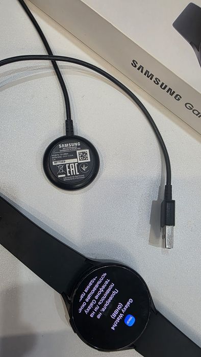 Samsung Galaxy Watch 4 44 (SM-R870)
