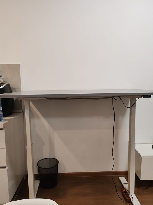 Masa de Birou reglabil/standing desk IKEA RODULF