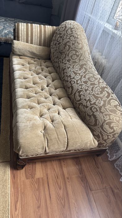 Диван для гостиной