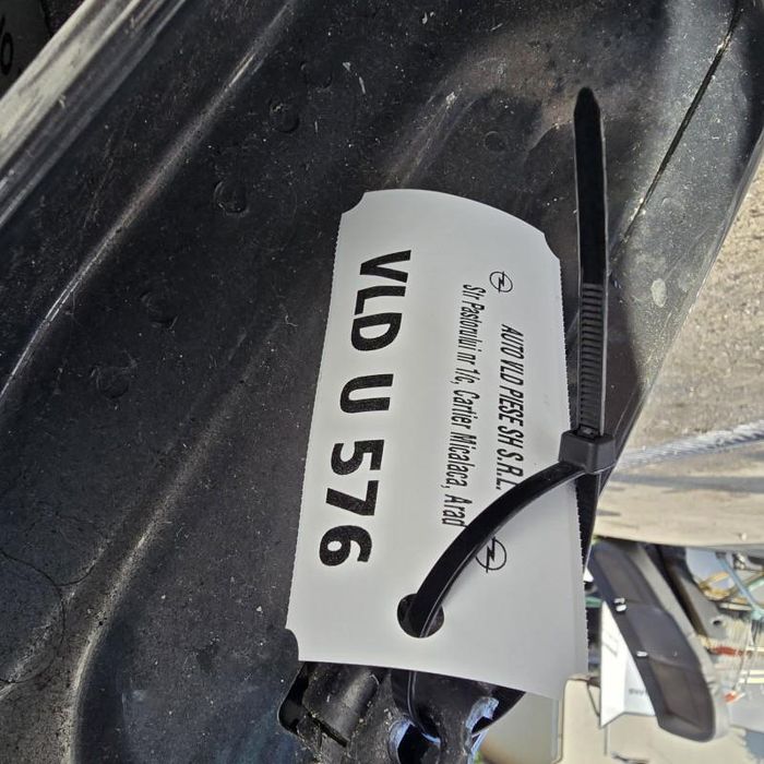 Portiera usa stanga spate Opel Zafira B