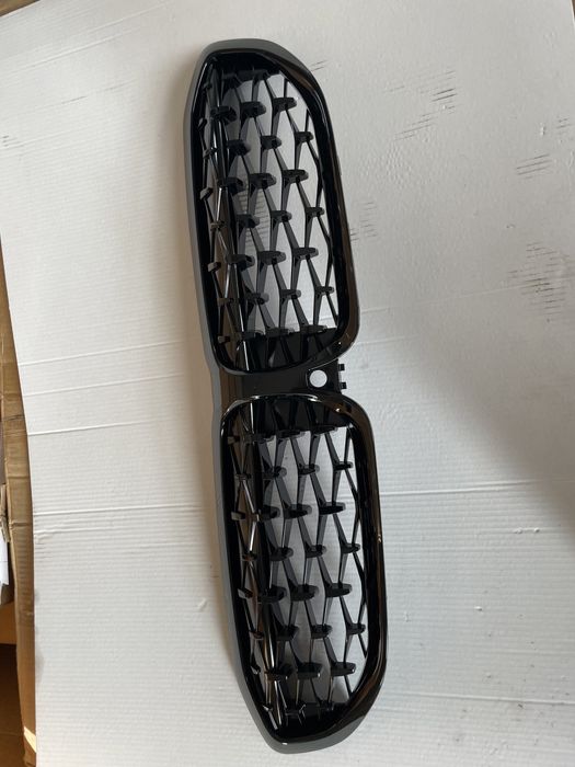 Grila grile bara BMW seria 3 G20 G21 M sport