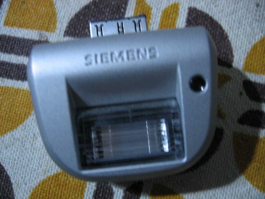 Два аксесоара камери за Siemens и Nokia