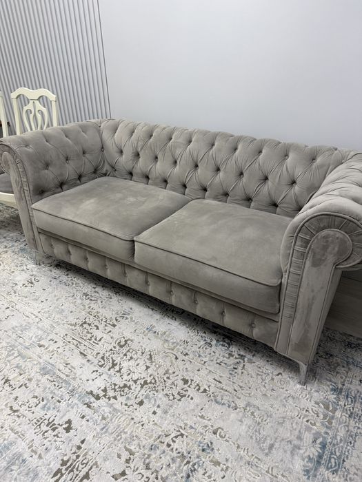 Продам диваны честер