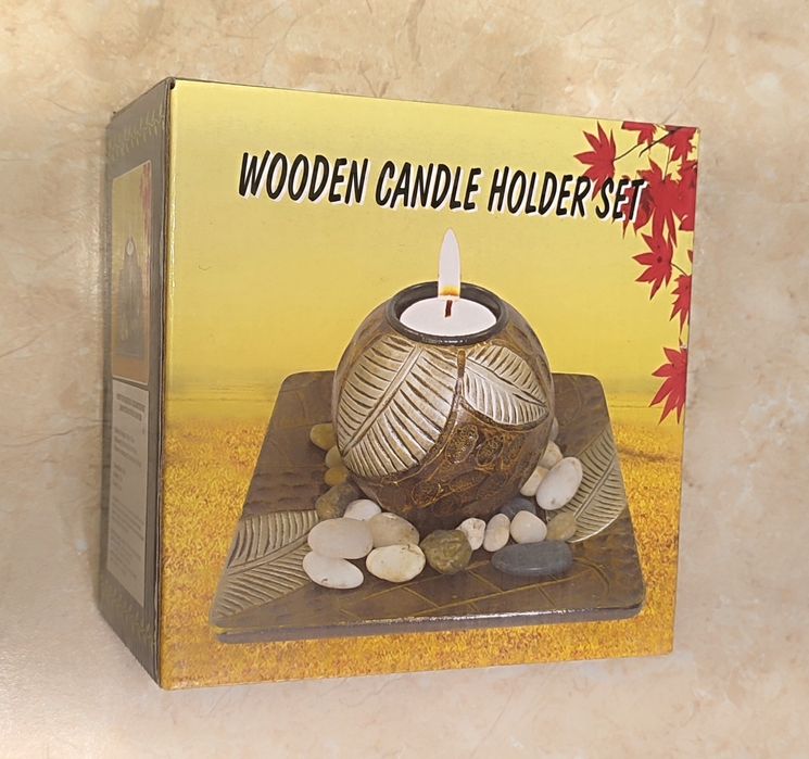 Сувенири - дървен свещник (нов) и комплект за ракия