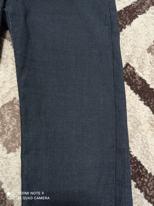 Продам для мальчиков брюки