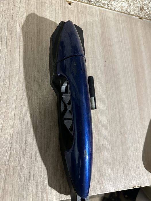 Продам ручки дверные  хундай ацент