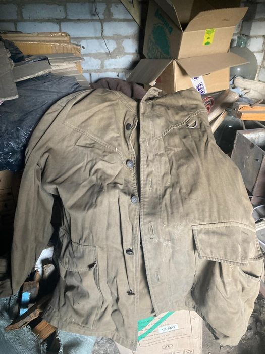 Одежда недорого продаётся