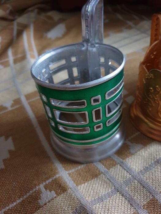 Продам подстаканники
