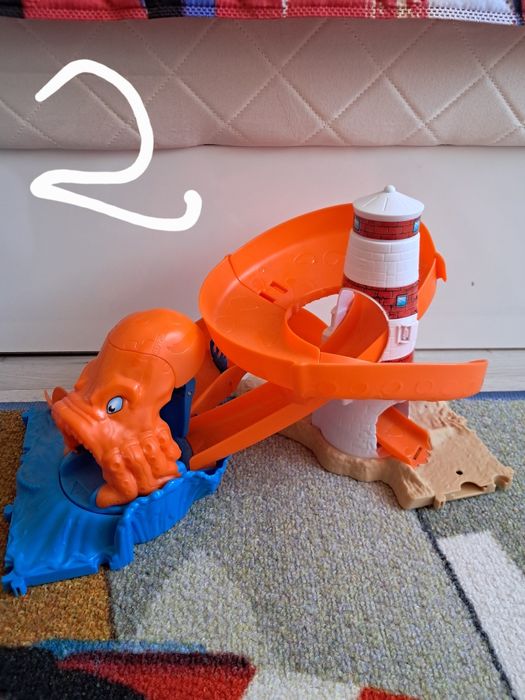 Hot Wheels писти