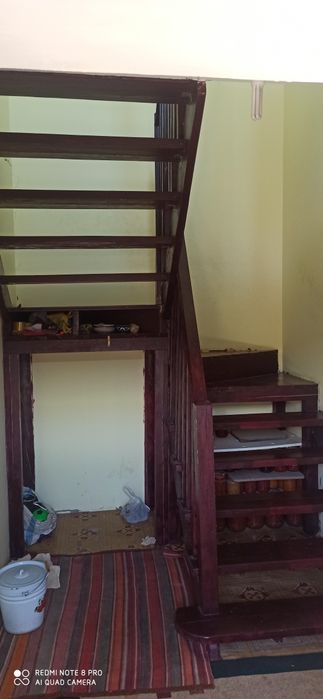 Урта Чирчик тумани КимПенХва МФЙ Янги кучаси 16 уй, газ ток атапления