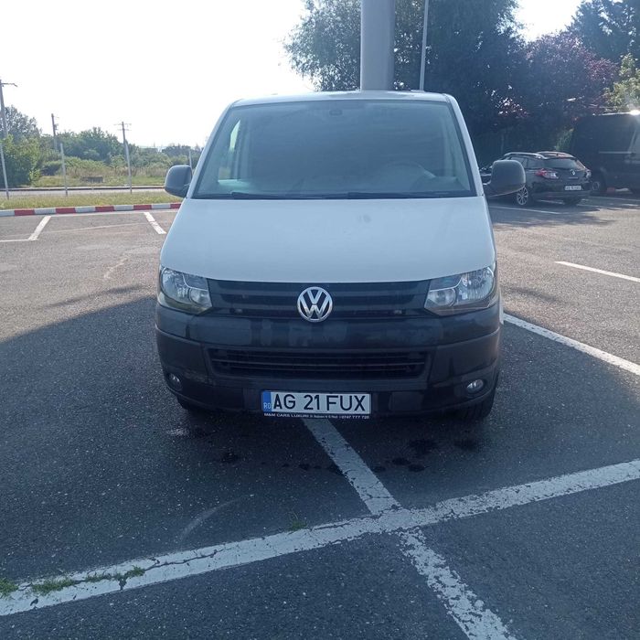 Volkswagen Transporter T5 2.0 TDI 102 CP | AC | 2014 | 370.143 km