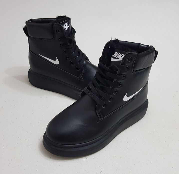 Ghete impermeabile Nike, bocanci de iarnă Nike, piele neagă, nr.38 EU