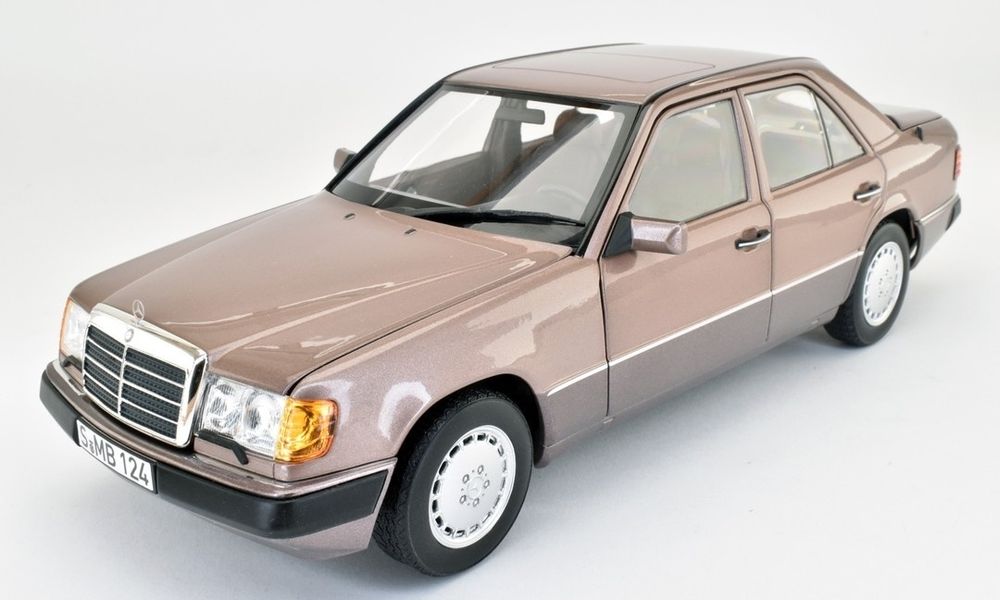 Масштабные модели 1/18