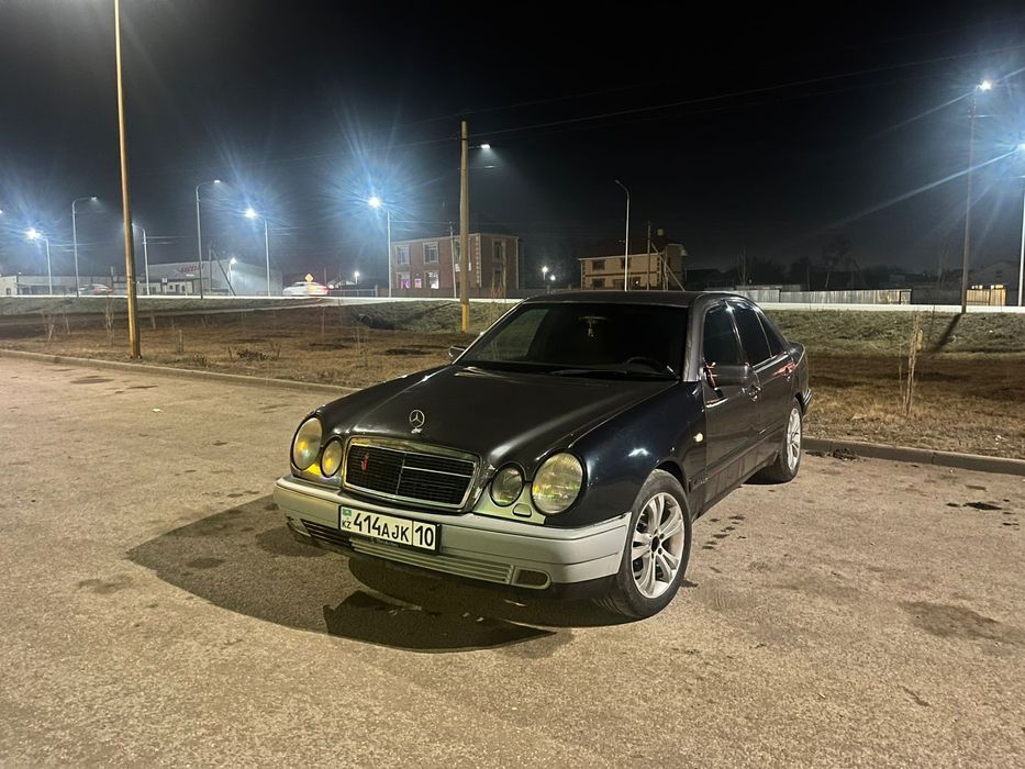 Продам срочно Машину