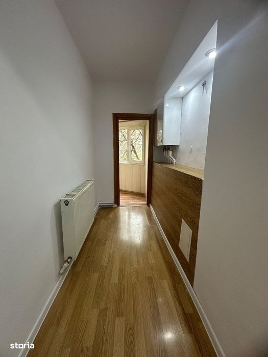 De vânzare apartament 3 camere Viziru 1 etaj 1 SUPER PRET
