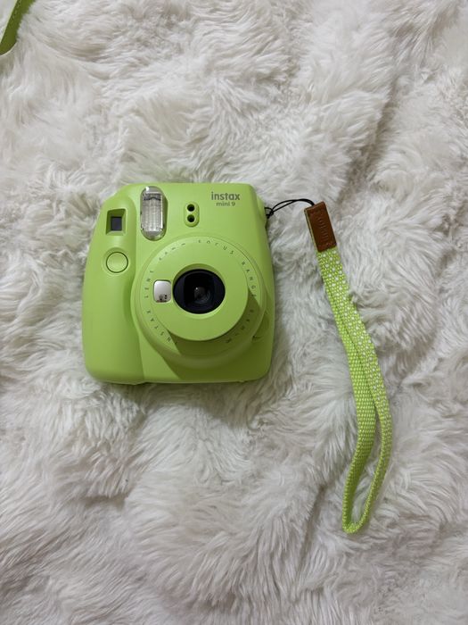 Instax Mini 9, идеальное состояние