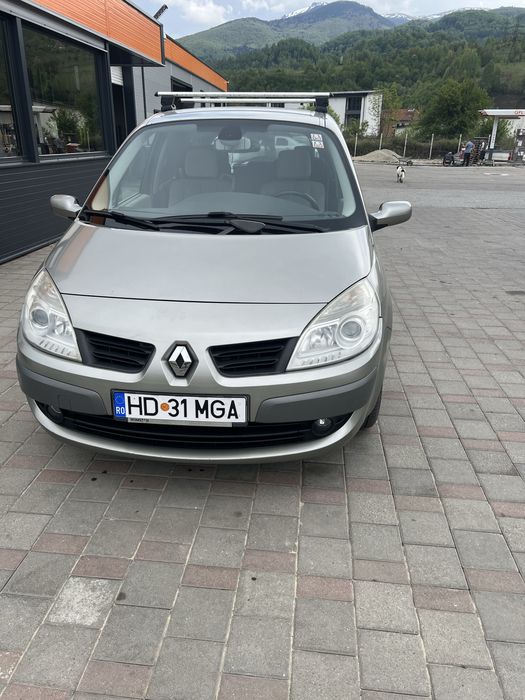 Renault Grand Scenic 7 locuri
