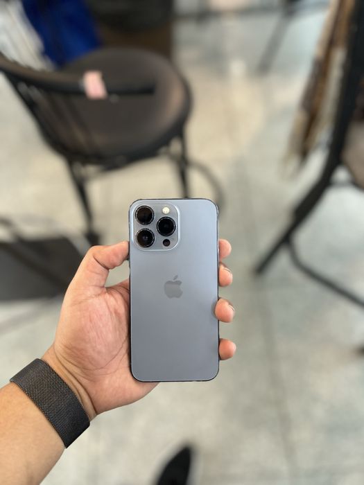 Продам iphone 13 pro