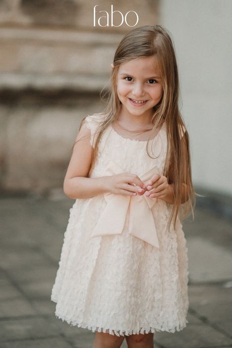 Детска официална рокля - 110 размер