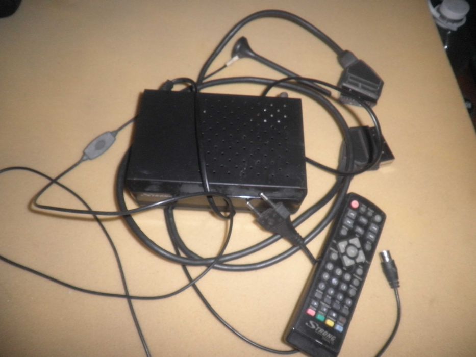 Продавам  декодер  Стронг  за  телевизия  .