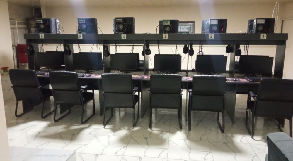 Йигирмата кампютер ва иккита плейстешон сотилади