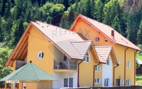 Vila cu 13 camere de vanzare