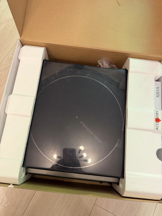 Продам проигрыватель Audio Technica AT-LP 60x