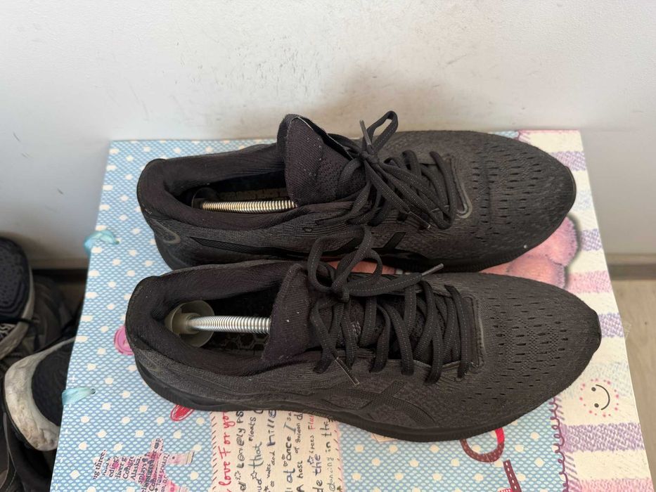 Asics Gel Nimbus 24''оригинални маратонки 46 номер