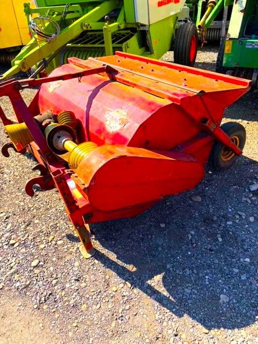 Tocator Tocatoare Cartofi 2 randuri copiaza bilonul 0,70 - 0,75 cutite asimetrice Grimme Gruse Baselier fiat 640 Fiat 550 Fiat 445 Fiat 80 90 70 90