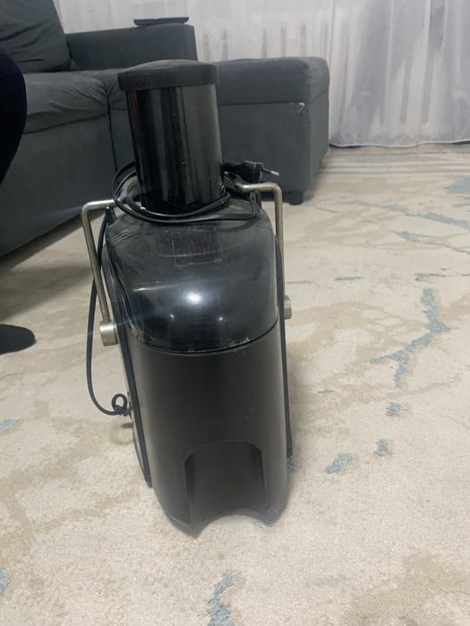 Продам соковыжималку