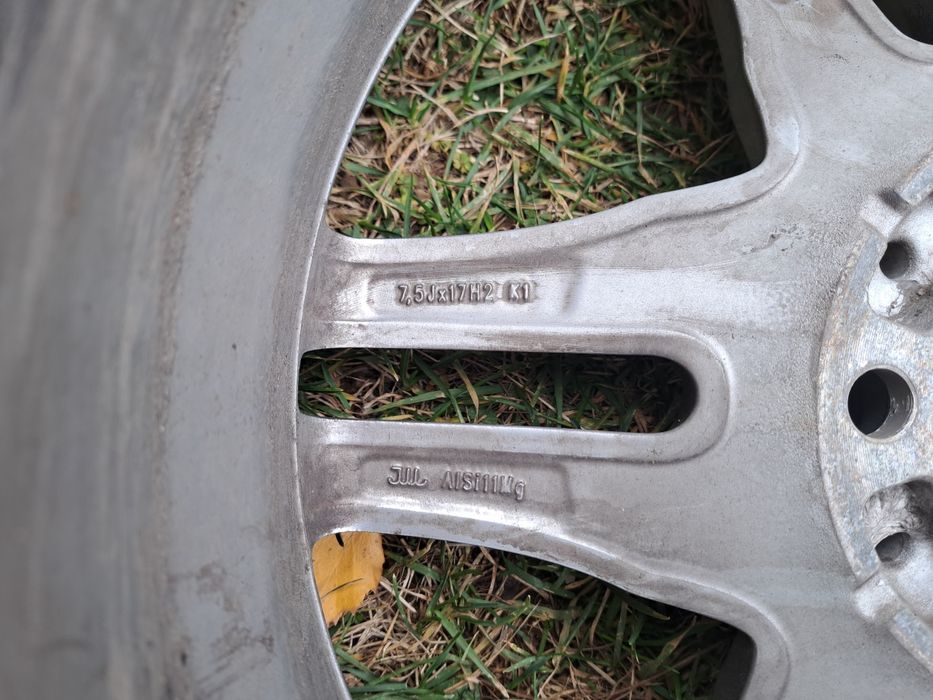 BMW. Джанти BORBET с летни гуми 17 цола за bmw 5/120 J 7,5  et35