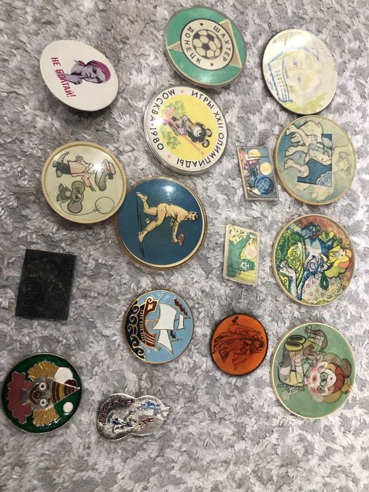 Значки прошлого века