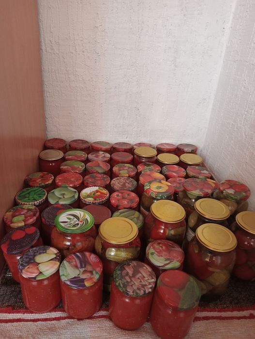 Продам соленья, варенье.
