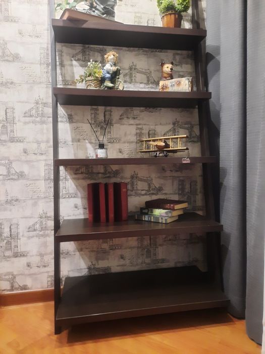 Дизайнерский стеллаж полка