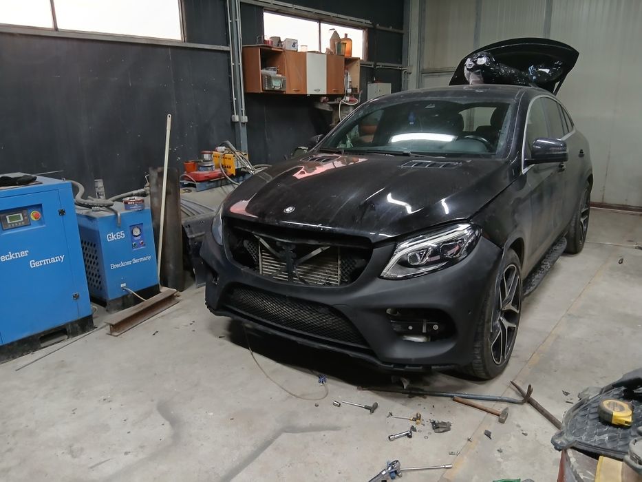 Reparații, restaurări mașini de colecție, tinichigerie auto